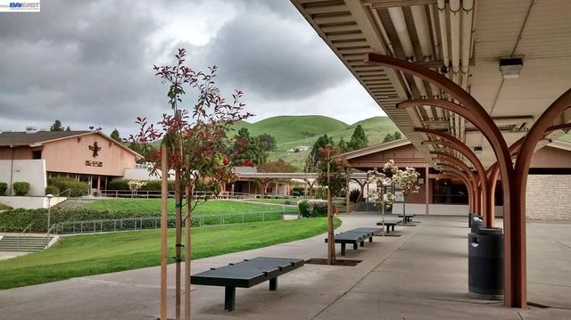 664 Praderia Cir, Fremont, CA 94539