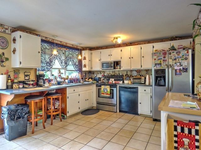 85 Hubbard Ave., Brockton, MA 02301