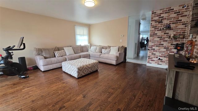 65 Gibson Avenue L, Yonkers, NY 10705