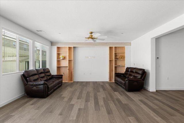5520 Cora Way, Keyes, CA 95328