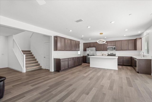 5520 Cora Way, Keyes, CA 95328