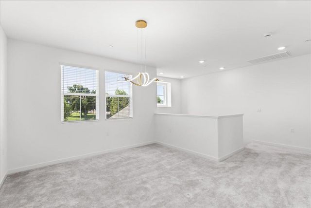 5520 Cora Way, Keyes, CA 95328