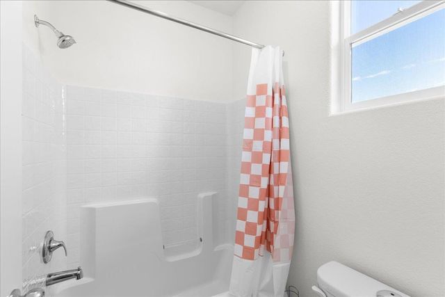 5520 Cora Way, Keyes, CA 95328