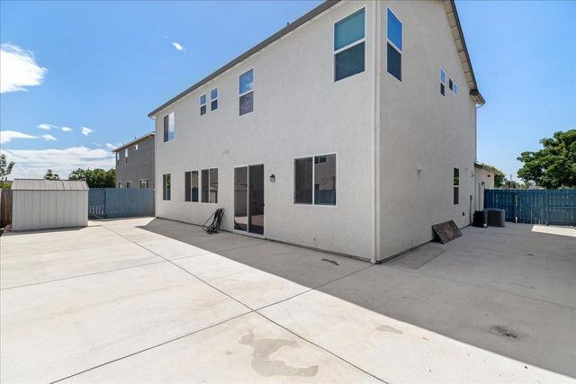 5520 Cora Way, Keyes, CA 95328