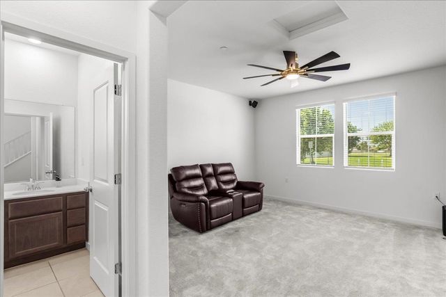 5520 Cora Way, Keyes, CA 95328