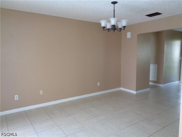 4402 SE 20th PL, Cape Coral, FL 33904