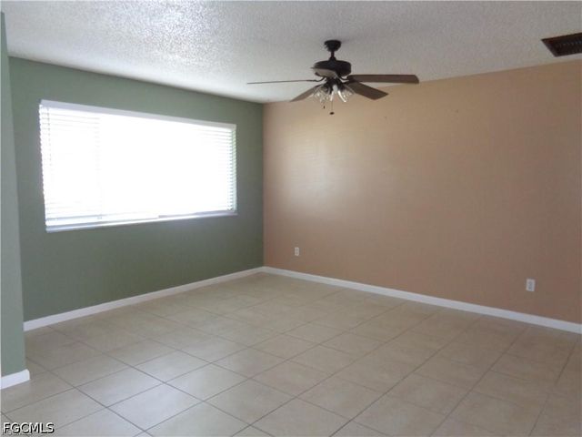 4402 SE 20th PL, Cape Coral, FL 33904