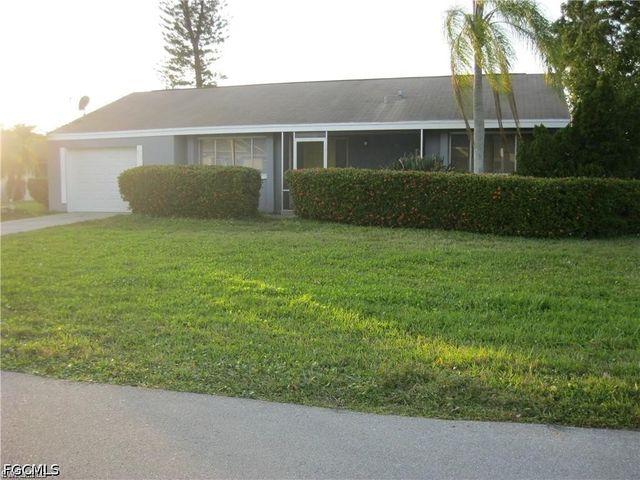 4402 SE 20th PL, Cape Coral, FL 33904