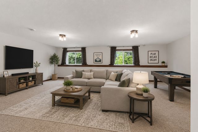 397 15th Street, Farmington, MN 55024