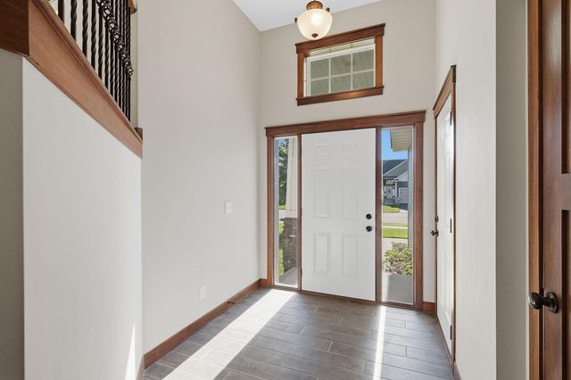 397 15th Street, Farmington, MN 55024