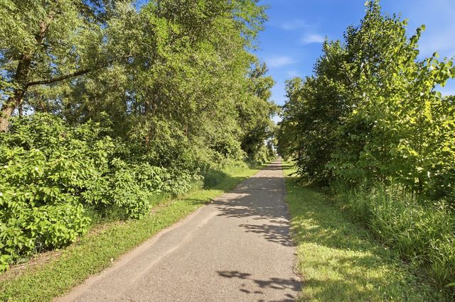 397 15th Street, Farmington, MN 55024