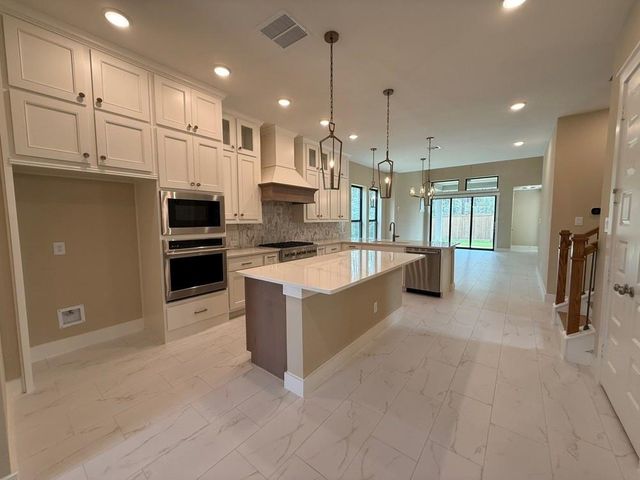 8772 Mancos Valley Court, Porter, TX 77365