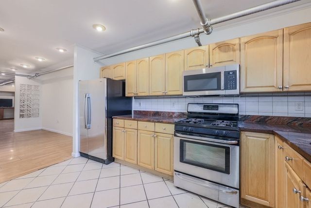 52 Garden St B2, Cambridge, MA 02138