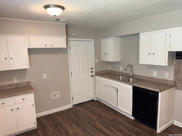 4919 Waycross, San Antonio, TX 78220