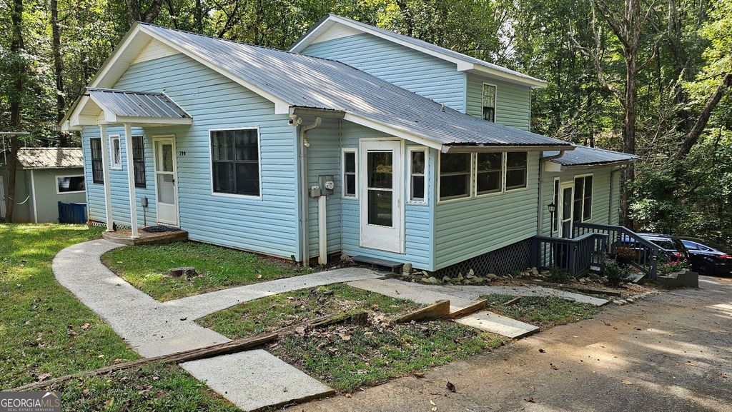 290 Emerald Drive, Clarkesville, GA 30523 — exterior