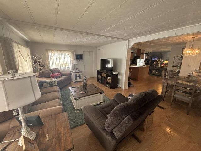 4912 NW 3rd Ave, Lot 940, Deerfield Beach, FL 33064