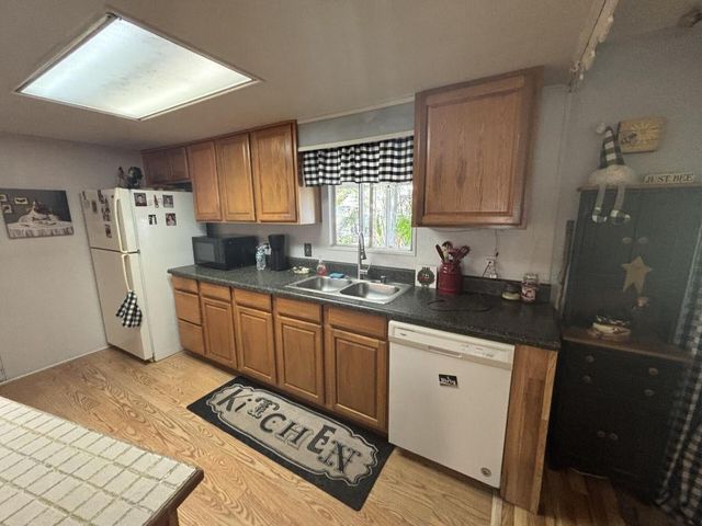 4912 NW 3rd Ave, Lot 940, Deerfield Beach, FL 33064