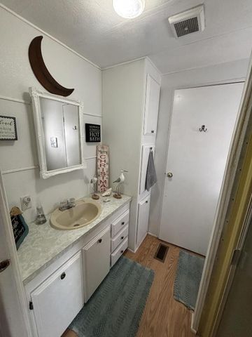 4912 NW 3rd Ave, Lot 940, Deerfield Beach, FL 33064