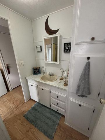 4912 NW 3rd Ave, Lot 940, Deerfield Beach, FL 33064