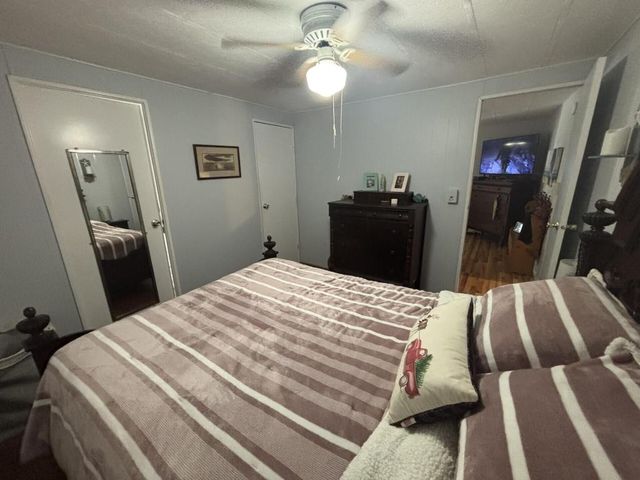 4912 NW 3rd Ave, Lot 940, Deerfield Beach, FL 33064