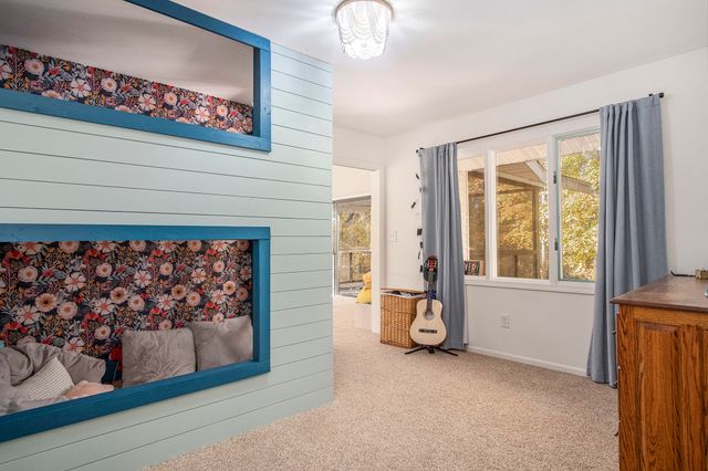 7160 River Valley Drive SE, Alto, MI 49302