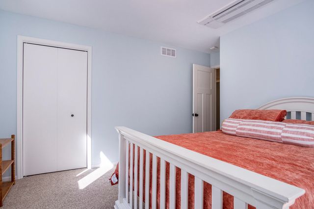 7160 River Valley Drive SE, Alto, MI 49302