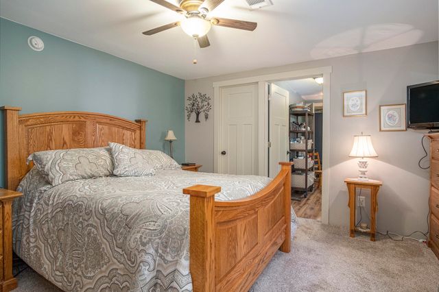 7160 River Valley Drive SE, Alto, MI 49302