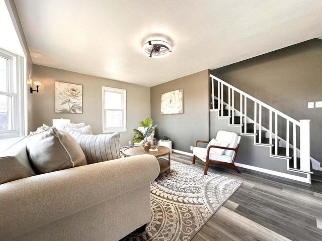 1112 N Fancher ROAD, Mount Pleasant, WI 53406