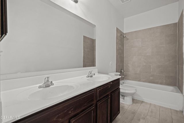 604 Cedarwood Avenue, El Paso, TX 79928