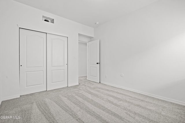 604 Cedarwood Avenue, El Paso, TX 79928