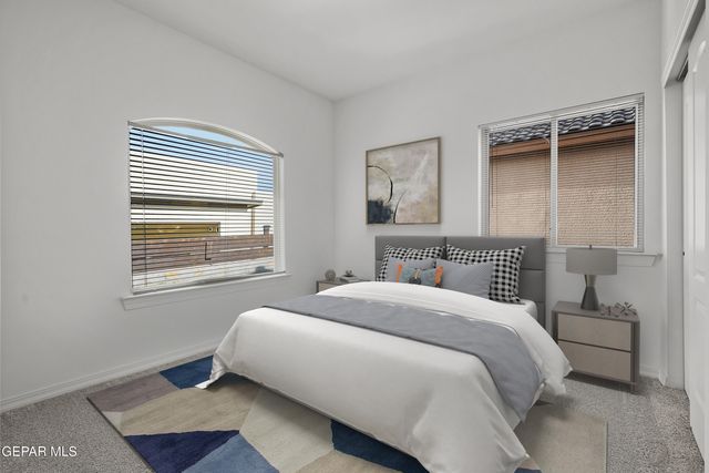 604 Cedarwood Avenue, El Paso, TX 79928