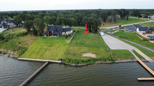 1582 Shoreline Drive, Mabank, TX 75143