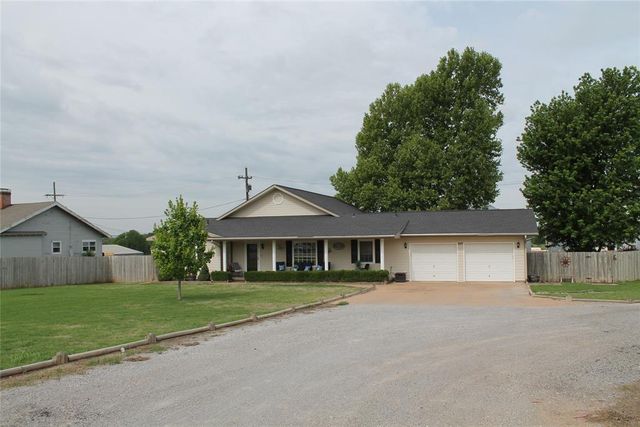 401 S Coblake Street, Apache, OK 73006