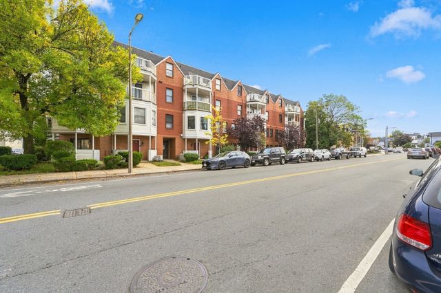 336 Adams Street 6-1, Boston, MA 02122