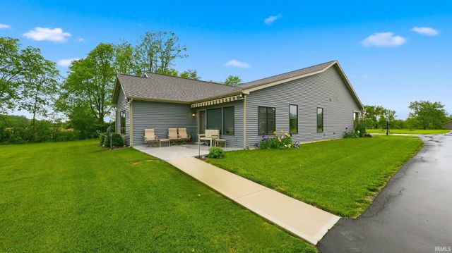 9344 Garman Road, Leo, IN 46765