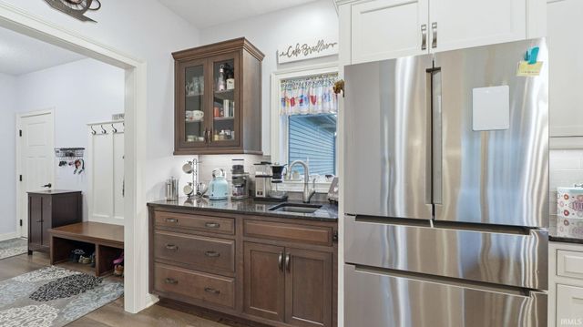 9344 Garman Road, Leo, IN 46765