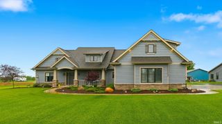 9344 Garman Road, Leo, IN 46765