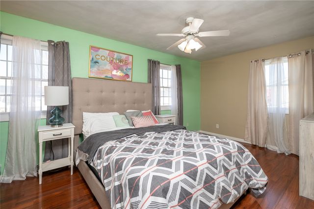 2765 26th Avenue, Marion, IA 52302