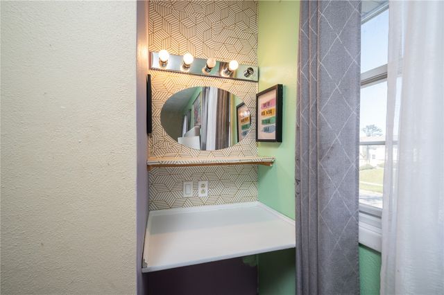 2765 26th Avenue, Marion, IA 52302