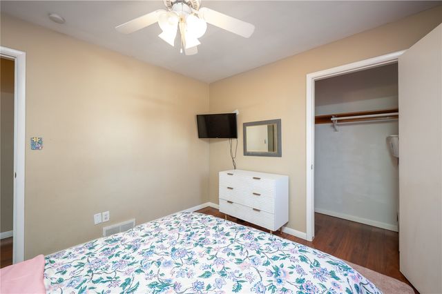 2765 26th Avenue, Marion, IA 52302