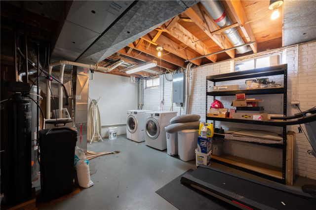 2765 26th Avenue, Marion, IA 52302