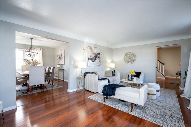 2765 26th Avenue, Marion, IA 52302