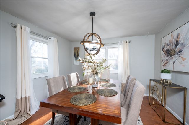 2765 26th Avenue, Marion, IA 52302