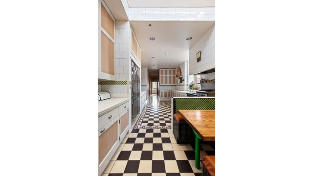421 W Broadway Apt 6, New York City, NY 10012