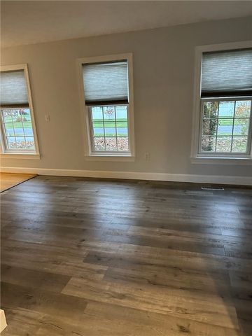 20 Parr Circle, Irondequoit, NY 14617