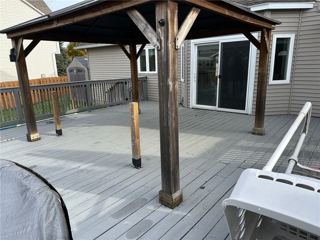 20 Parr Circle, Irondequoit, NY 14617