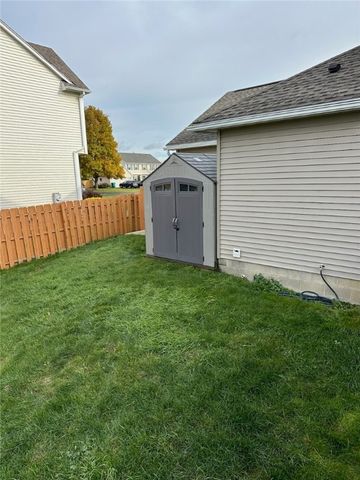 20 Parr Circle, Irondequoit, NY 14617