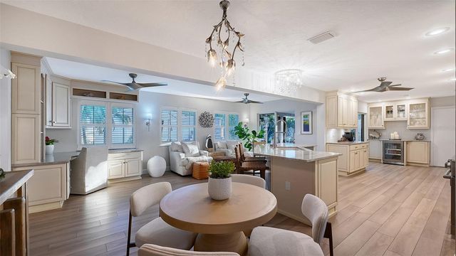 7137 WESTMORELAND DRIVE, Sarasota, FL 34243