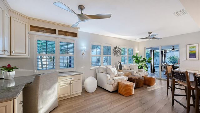 7137 WESTMORELAND DRIVE, Sarasota, FL 34243