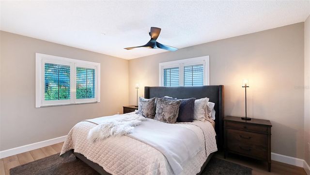 7137 WESTMORELAND DRIVE, Sarasota, FL 34243